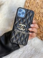 قاب موبایل آیفون شنل چرمی لوگو فلزی - تصویر 4