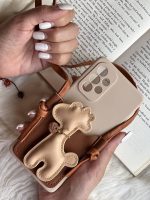 قاب موبایل سامسونگ زرافه مینیمال چرمی جاکارتی و آویز بلند محافظ لنزدار - تصویر 6