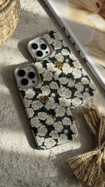 قاب موبایل آیفون گل رز مخمل سبز - تصویر 6