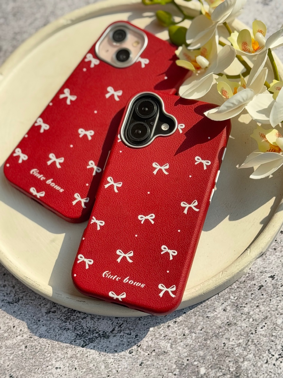 3cf5be.jpeg قاب Red Papillon پاپیون قرمز آیفون (کدC1937) - تصویر 1