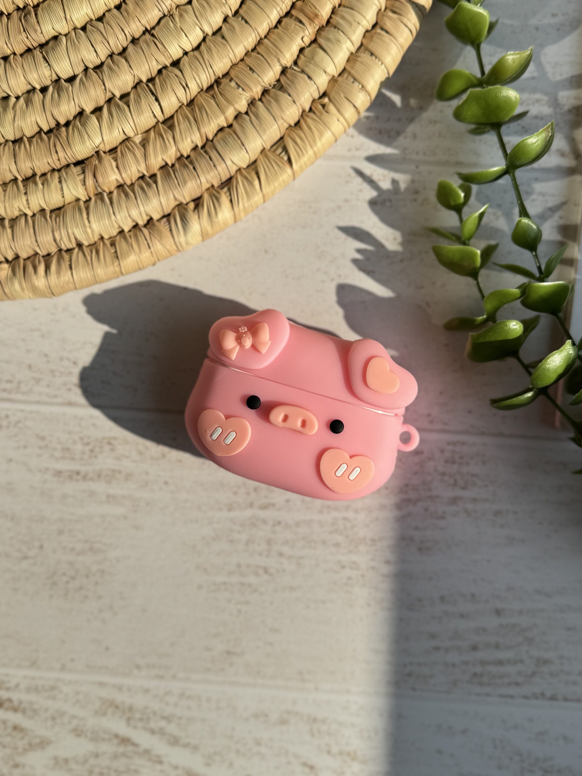 41678c.jpeg کاور ایرپاد سیلیکونی lovely pig (کدa0161) - تصویر 1