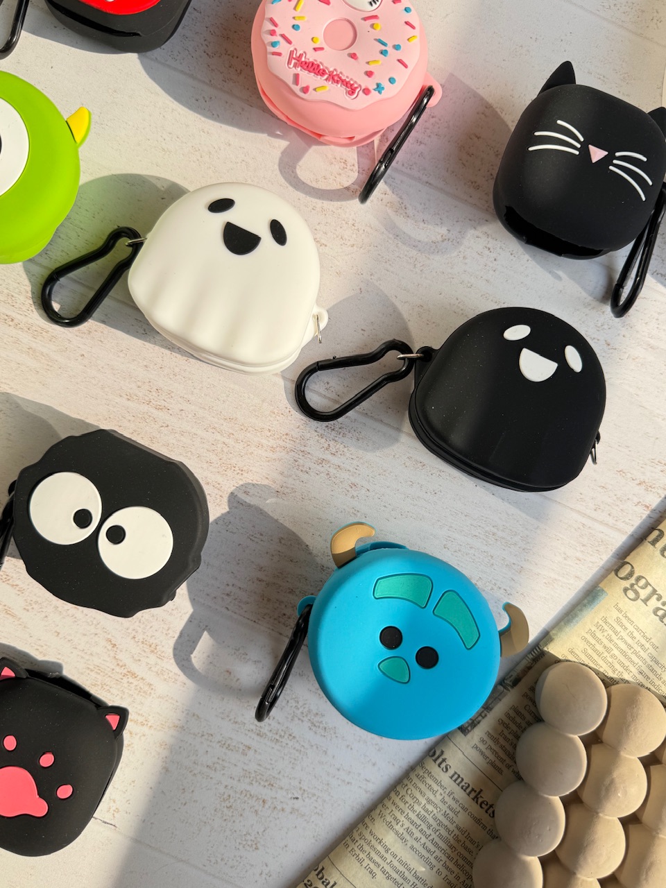9440a1.jpeg کاور سیلیکونی بادز سامسونگ Galaxy Buds (کدa0199) - تصویر 1