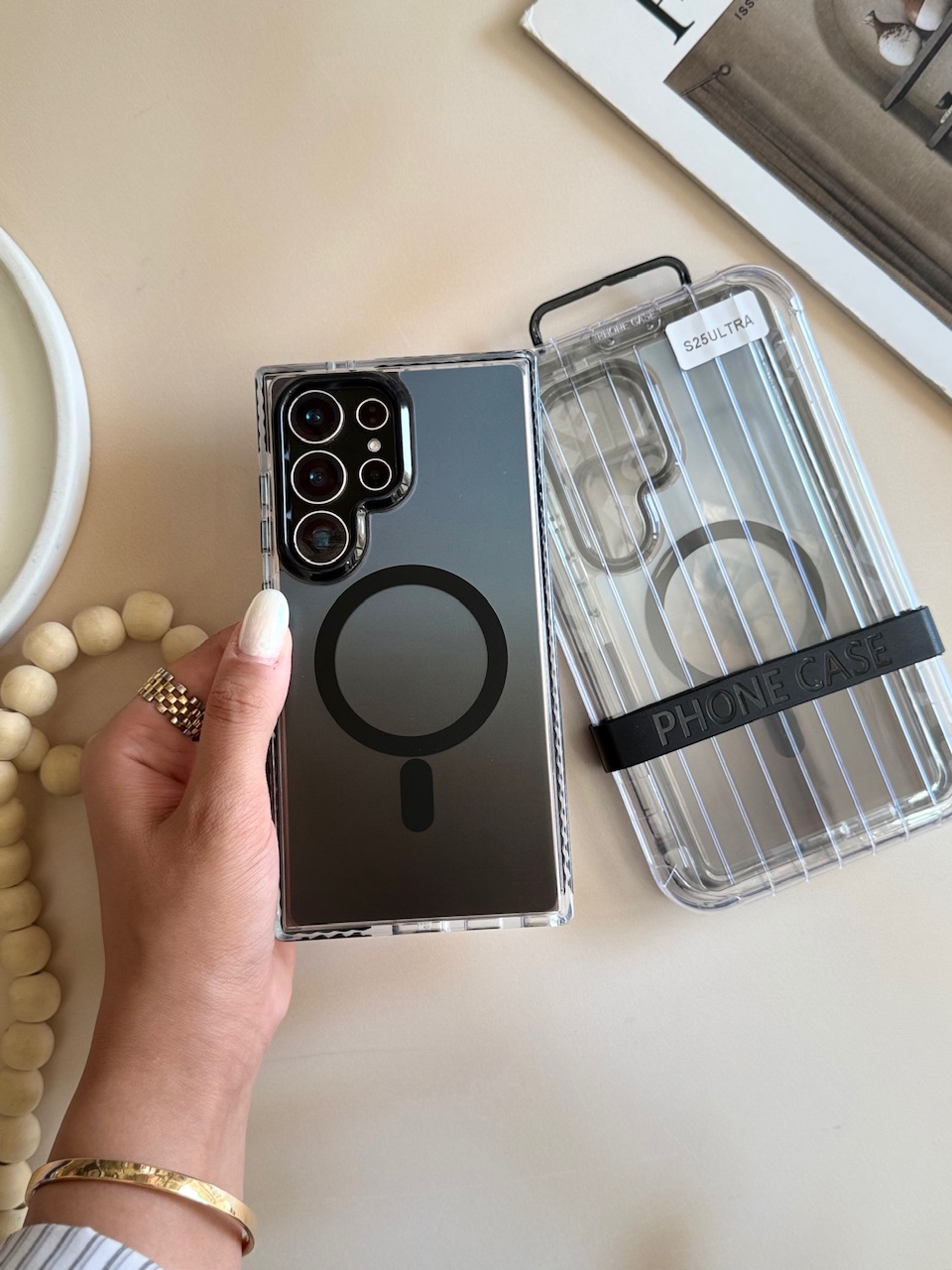03aefb.jpeg قاب Matte Land MagSafe (کدC2098) - تصویر 1