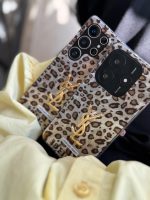 قاب براش yves saint laurent leopard سامسونگ و شیائومی - تصویر 4